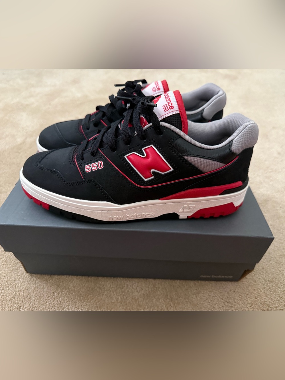 New Balance Men’s 550